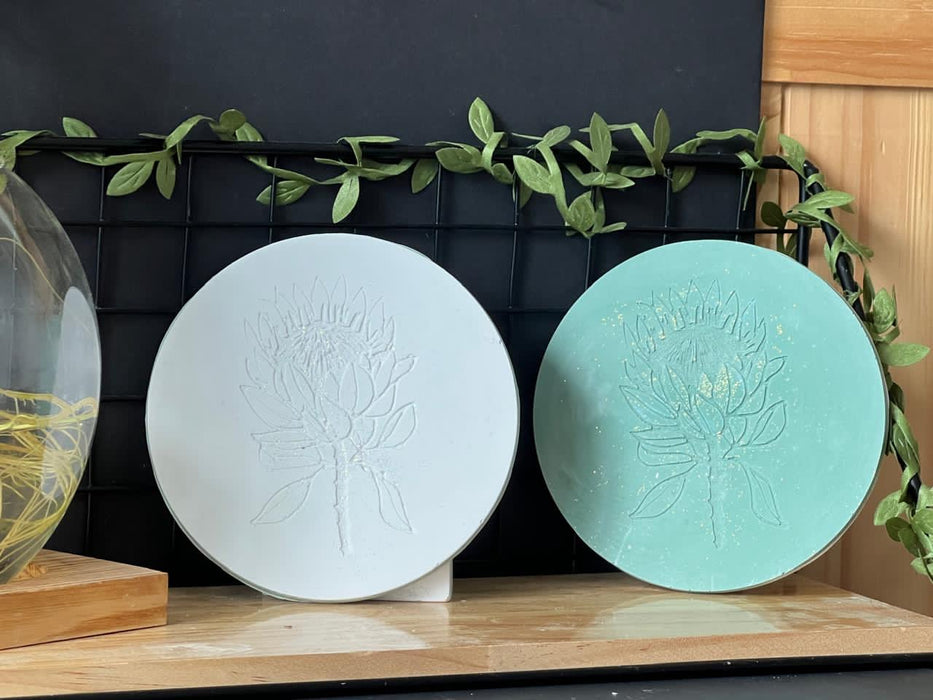 Women Makers Gift Bundle – Handmade Soy Candle, Wellbeing Figurines & Earrings (Support Local Women Makers)